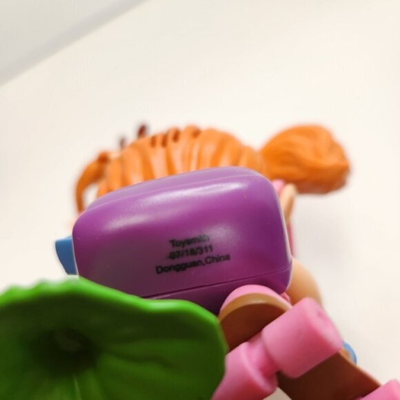 Fartist Club Windy Wendy Skateboard Fart Sounds - Picture 4 of 5